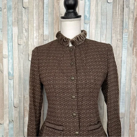 Tahari XS Brown Tweed Wool Velvet Collar Snap Blazer Jacket Vintage Victorian - Picture 3 of 8
